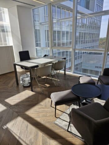 מטבחון משותף ושירותי משרד פרטיים