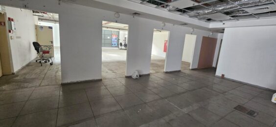 תקרה גבוהה 6 מטר