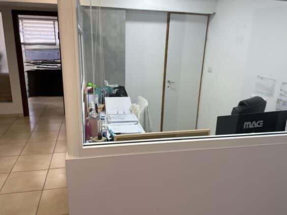 מטבח מאובזר, מעליות ומרחב מוגן