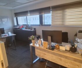 1030 מר משרדים להשכרה בגמר מלא