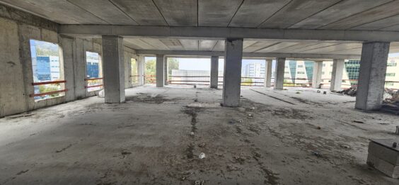 קומת משרדים בשלמות למכירה