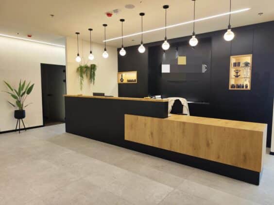 מתאים למשרד או מרפאה