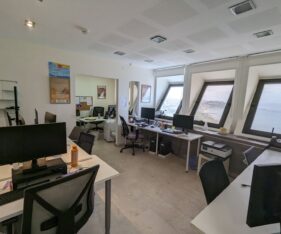 בקומה גבוהה