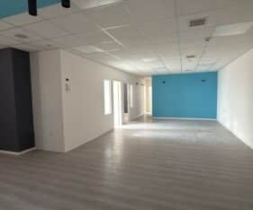 אופן ספייס מרווח ומטבח מאובזר