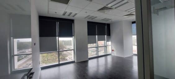 קומה מעולה בבניין יוקרתי