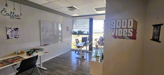 600 מטר משרדים מפוארים בגמר מלא עם נוף לים ומרפסת צמודה