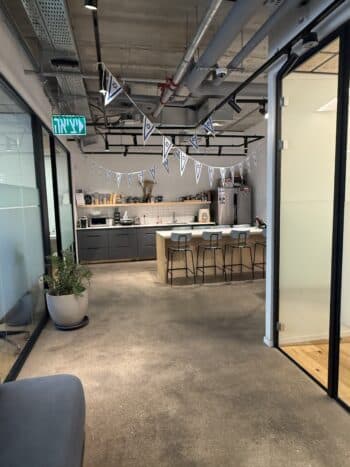 עוצב ברמה גבוההה בבניין מבוקש