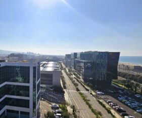 בניין להשכרה בשלמות 33000 מ״ר במרכז ההייטק