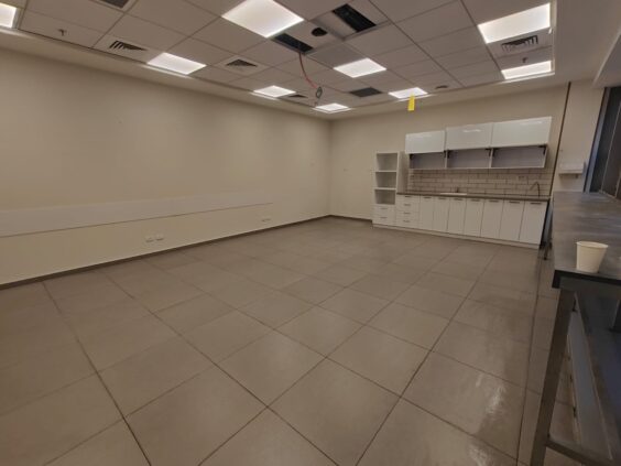 אופן ספייס מרווח, מצויד בעמדות אישיות