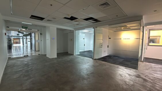 היחידה מחולקת ל 15 חדרים