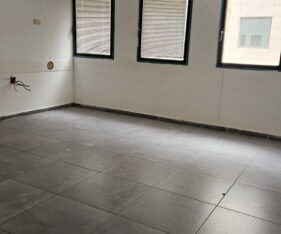 בקרבת מגדלי אלון