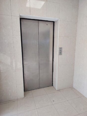 מרכז אינטימי בן 3 קומות