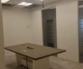 גישה למעלית משא, 12 חדרים, 3 כניסות