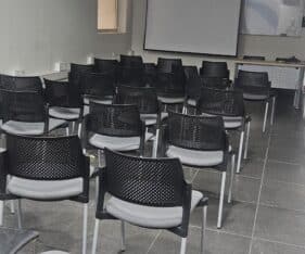 מרלוג קיבוץ אייל יושב על שטח של 40 דונם ובשטח בנוי של 30K