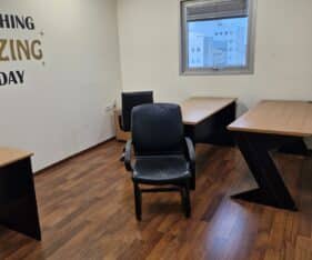 משרד בשטח כולל של 800 מר