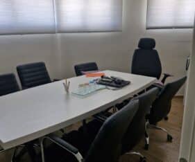 שטח משולב מסחר עם משרדים בקומת גלריה