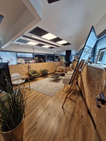 שטח מואר ויפה לכניסה מיידית