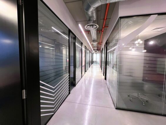 חדר תקשורת, מערכות אבטחה