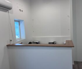 עם 200 מר חצר תפעולית צמודה