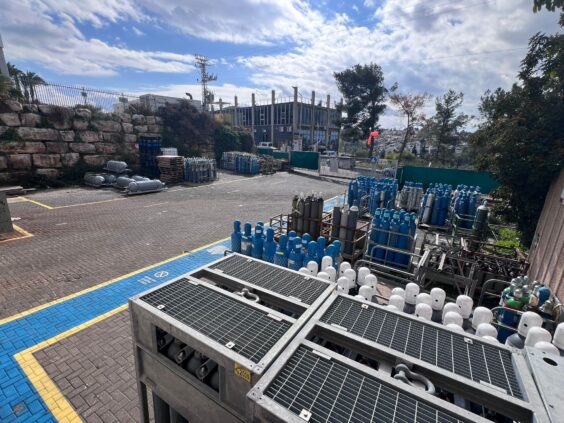 כולל 2 חדרי ישיבות מרווחים, מטבח מאובזר ועוד