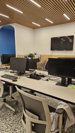 מתחם צעיר מרכזי