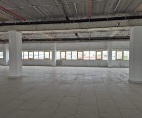 קומות החניון מאושרות לאחסנה