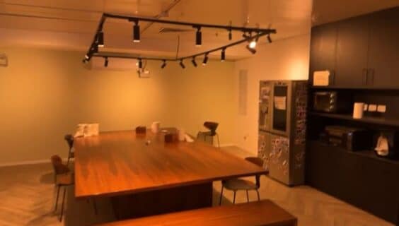 קומה עצמאית יחידה במינה