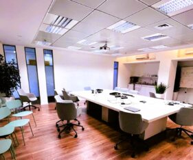 קומה 2 עם מעלית, תכנון פונקציונלי בעיצוב מוקפד