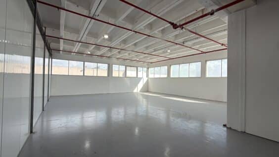 מחסן לוגיסטיקה ואחסנה להשכרה בנתניה