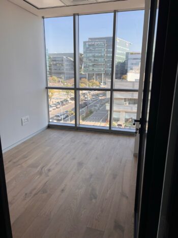 מטבח חדש ומאובזר לכניסה מידית