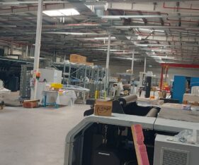 המבנה כולל מעטפת בנויה, מטבחון, שירותים ועוד