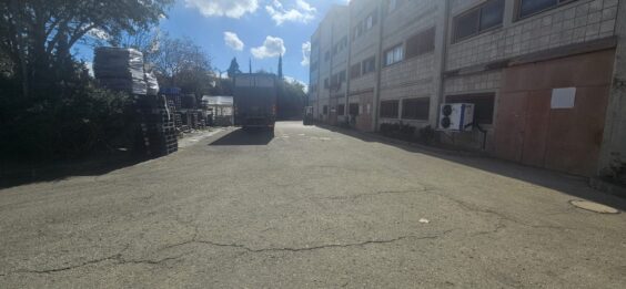 מחסן לוגיסטי 1500 מר