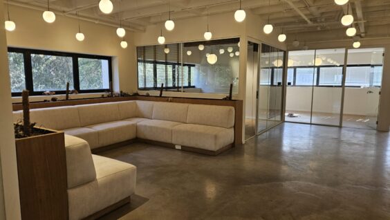 משרדים בקומה גבוהה להשכרה בתל אביב