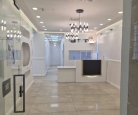 עיצוב נקי, תאורה יוקרתית, ריצוף איכותי וחלוקה פונקציונלית