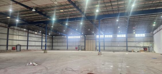 צמוד לתחנת הרכבת, ללא בעיות של חניות