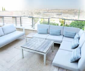 להשכרה אחוזה אדריכלית במלחה הישנה