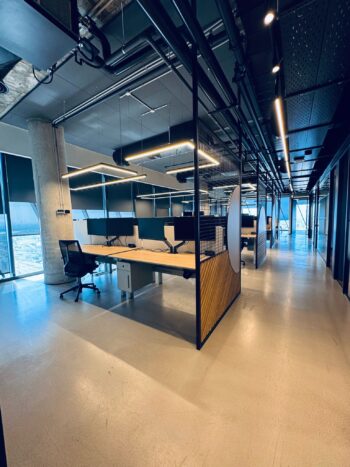 קומה 31 הכי מרשימה באיזור השרון 2,000 מר