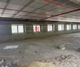 לשוכרים מסחריים ומוסדיים המחפשים מיקום מרכזי ואיכותי