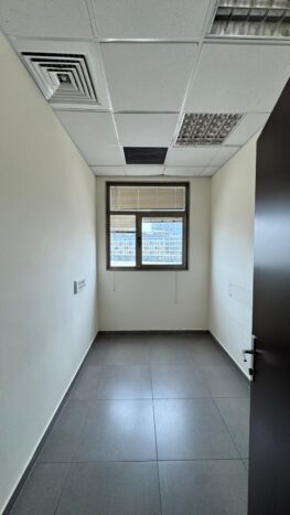 משרדים מוארים להשכרה בנס ציונה