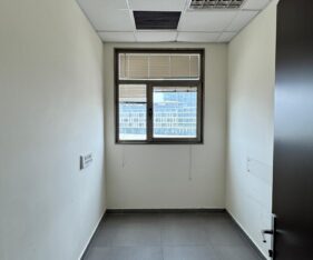 משרדים מוארים להשכרה בנס ציונה