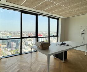 ויטרינות עם נוף פתוח