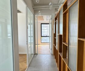 השטח במצב גמר יוקרתי ומתוחזק