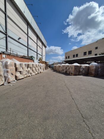 מבנה בקומת קרקע בגובה 17 מטרים