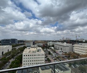 300 מר משרדים בפארק המדע ברחובות