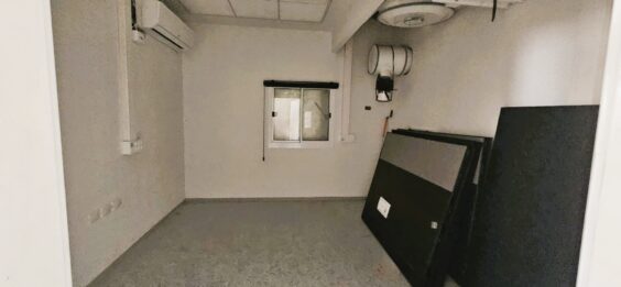 חדר תדריכים, Open Space ו-5 חדרי עבודה אישיים