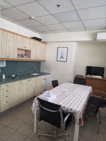 בניין עצמאי בשטח של 550 ובגובה 6 מטר